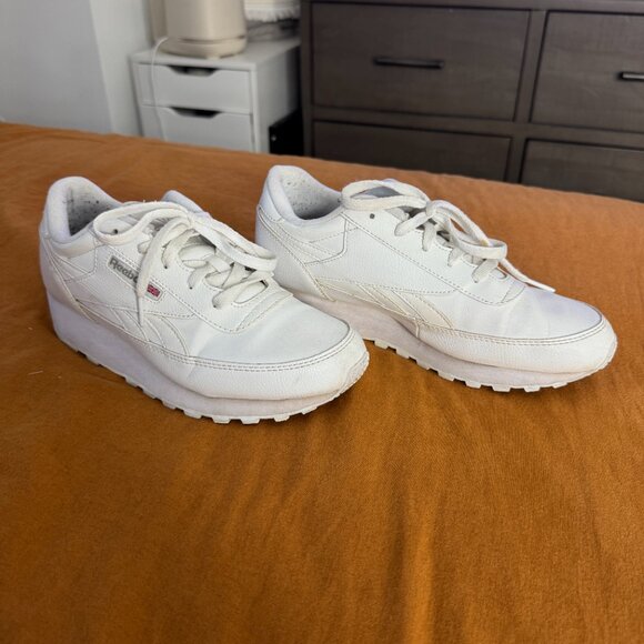 Reebok Classic Renaissance Sneaker size 9.5 - Picture 2 of 6